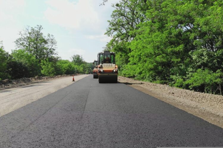 Transforming Damaged Roads with Micro Surfacing: A Cost-Effective Solution